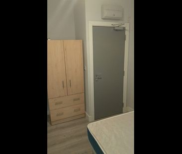 Studio Flat, St. Julians Farm Road, SE27 - Photo 2