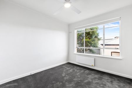 22/123 Millswyn Street, South Yarra VIC 3141 - Apartment For Rent | Domain - Photo 2