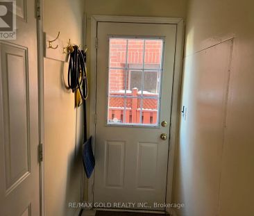 124 HERDWICK ST. DRIVE - Photo 3