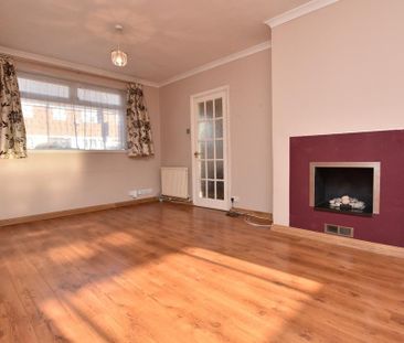 3 bedroom terraced house to rent - Photo 2