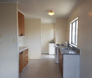 Flat Bush - 3 Bedroom House - Photo 2