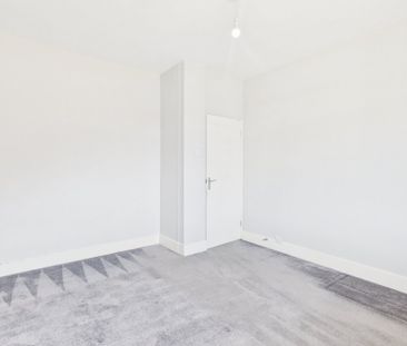 Belvedere Mansions, Clive Court, Slough,SL1 - Photo 6