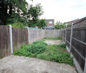 3 bedroom terraced house to rent - Photo 6