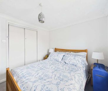 Adam Close, Slough, Berkshire, SL1 - Photo 4