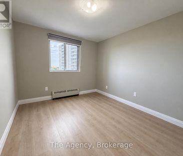 609 - 45 PAISLEY BOULEVARD W, Mississauga, Ontario, L5B1E4 - Photo 6
