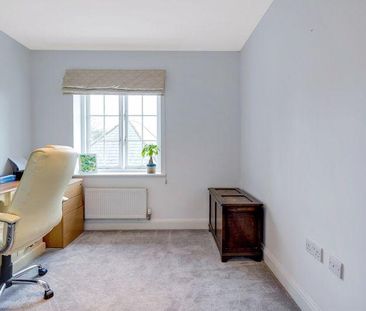 3 bedroom terraced house to rent - Photo 5