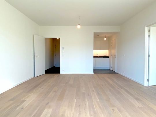 Appartement te huur - Photo 1