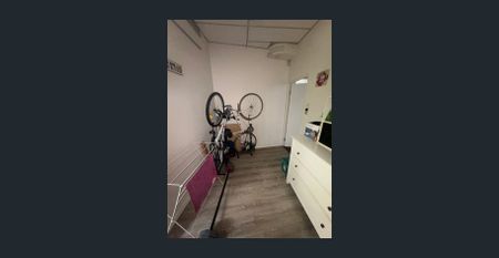 One bedroom unit - Photo 3