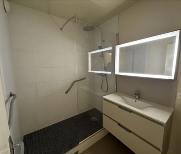 Location Appartement 5 pièces 98m² - Photo 5