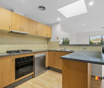 Three bedroom ensuite home in great location - Photo 4