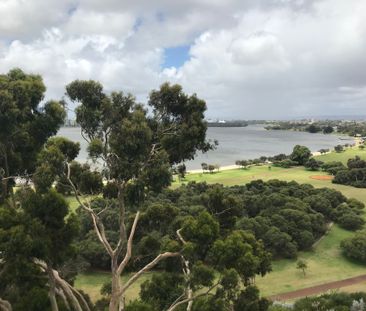 Unfurnished Apartment Overlooking the Swan River&excl; - Photo 3