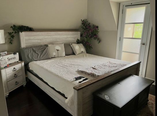 For Lease - 87 Lawrence Avenue Unit# Upper 3 bedroom, Toronto, Ontario - Photo 1