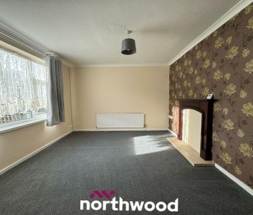 3 bedroom end of terrace house to rent - Photo 2