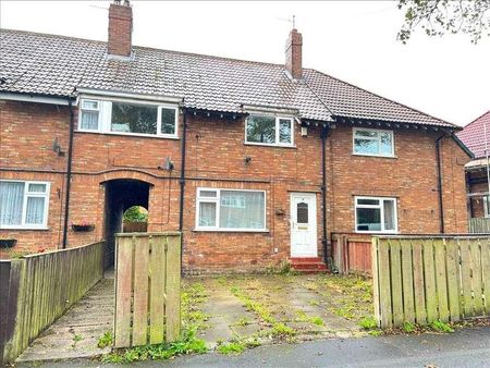 Endcliffe Crescent, Scarborough, YO12 - Photo 5