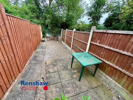 2 bedroom terraced house to rent - Photo 2
