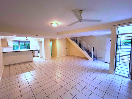 4/23 Bayview St, Fannie Bay - Photo 2