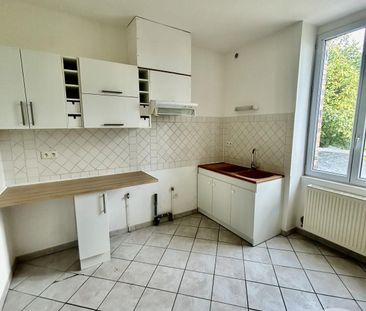 Location Maison 4 pièces 91m² CHATEAU LANDON 77570 - Photo 2