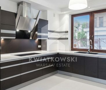 Warszawa, Wilanów - Zdjęcie 2