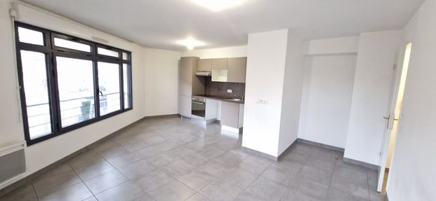 Location Appartement 2 pièces 51m² JOINVILLE LE PONT 94340 - Photo 1
