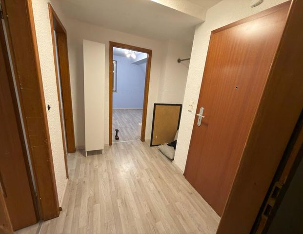 2,5-Zimmer-Dachgeschosswohnung (WBS!!)zu vermieten – ab 01.12 - Foto 1