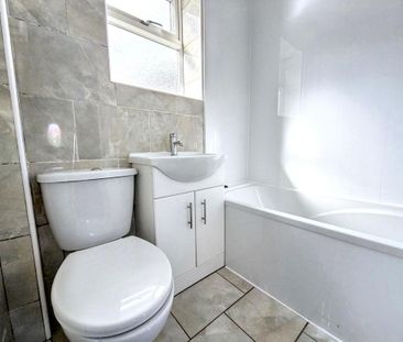 Eastbourne Avenue, Walker, Newcastle upon Tyne, Tyne and Wear, NE6 4DT - Photo 4