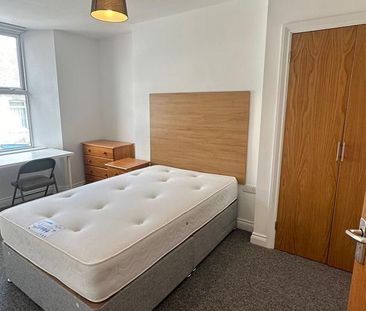3 bedroom house share to rent - Photo 4