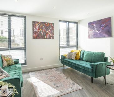 1 bedroom in a house share to rent - Photo 3