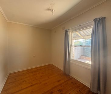 18 Bryant Street, Port Augusta West SA 5700 - Photo 4