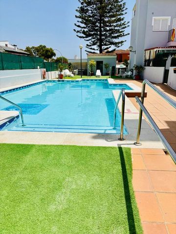 Alquiler de chalet adosado en Calle Cabo Cope, 5 - Photo 2