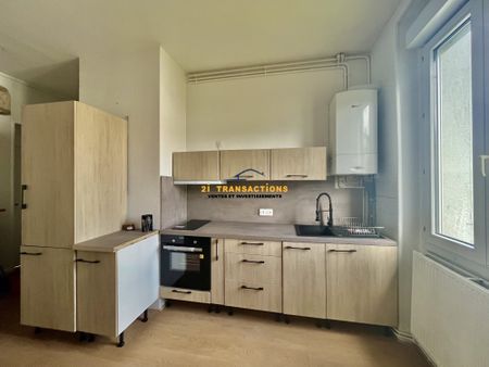 Appartement à louer, 4 pièces - Saint-Étienne 42000 - Photo 2