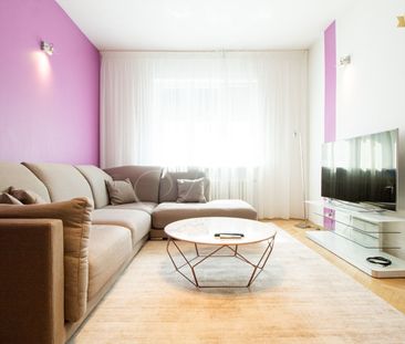 METROPOLITAN │Krásny staromestský zariadený 3i byt po rekonštrukcii – Fotografia 2