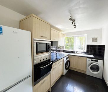 2 bedroom apartment to rent - Photo 6