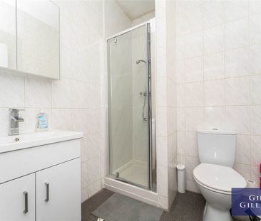 House to rent - Photo 5