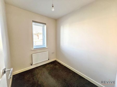 3 bedroom semi-detached house to rent - Photo 2