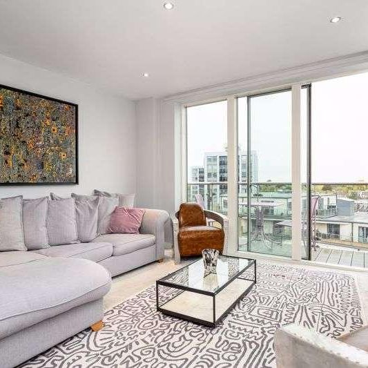 The Heart, Walton-on-thames, KT12 - Photo 1