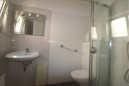 *PREISWERTES 1ZI-APARTMENT IN UERDINGEN - 1-Zi. Whg., EG, KR-Uerdingen, Bruchstr.* - Photo 3