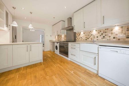 St. Johns Road, Uxbridge, UB8 - Photo 3
