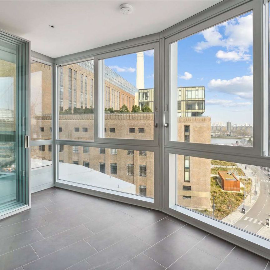 An incredible two bedroom apartment located in the exciting new development within the iconic Battersea Power Station. - Photo 1