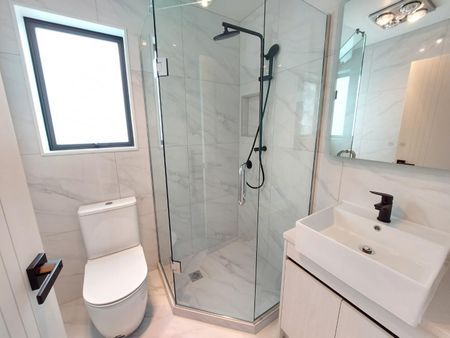 Cozy Townhouse in Mt Wellington - Photo 5