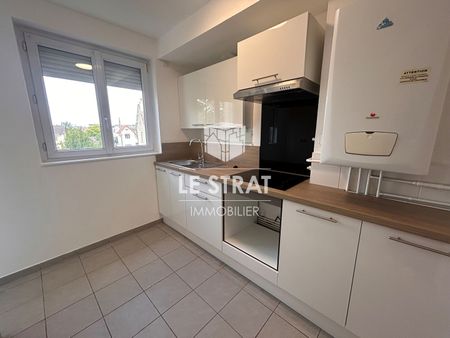 Location Appartement 3 pièces 66m² - Photo 4