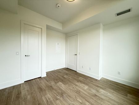 For Lease - 259 The Kingsway N/A Unit# 411, Toronto, Ontario - Photo 2