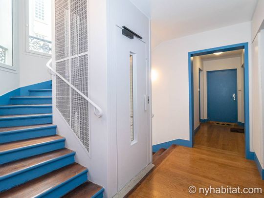 Logement à Paris, Location meublée - Photo 1