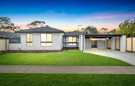 Modern Comfort Meets Family Functionality – Newly Renovated Gem in Prime Location!! - Photo 4