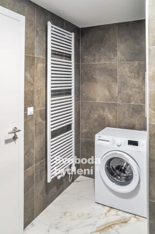 Doporučujeme k pronájmu byt v novostavbě, 2+kk 58,8 m - Fotografie 2