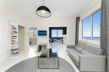 2/158 Brighton Boulevard, North Bondi - Photo 2