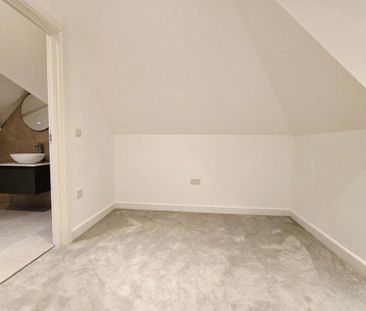 5 bedroom terraced house to rent - Photo 2