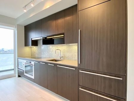 For Lease - 117 Mcmahon Drive Unit# 1801, Toronto, Ontario - Photo 4