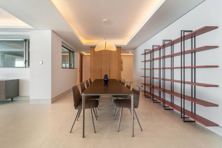 4 bedroom luxury Apartment for rent in Málaga, Spain - Photo 2