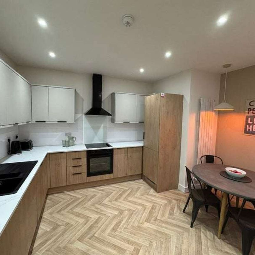 En Suite |Fully Refurbished| 5 Houseshare Bury 🤩 Room 1 - Double Ensuite - Photo 1