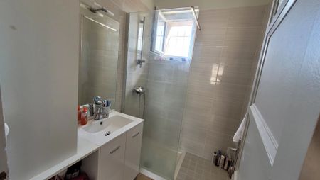 Location Appartement 3 pièces 54m² VALENCE 26000 - Photo 2